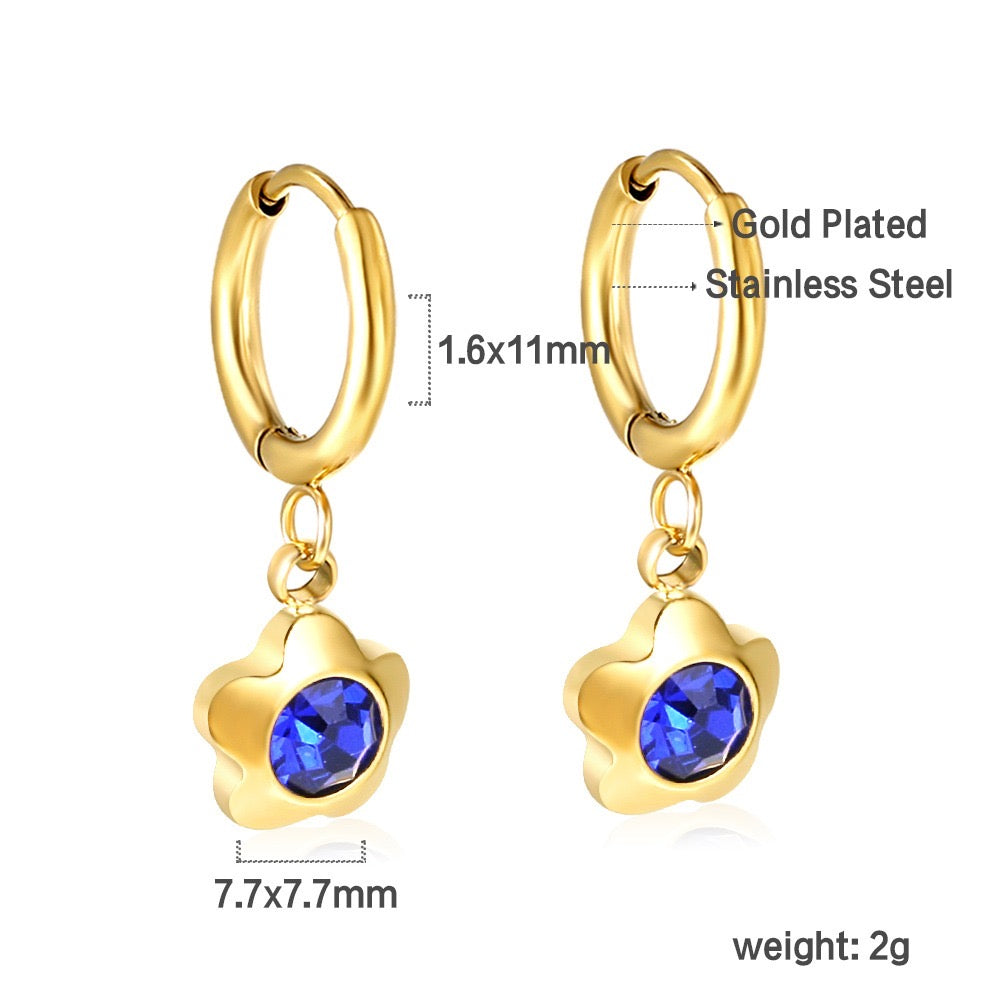 Sapphire Flower Hoops gold earrings detail – sapphire floral hoop close-up by Twisty Locks